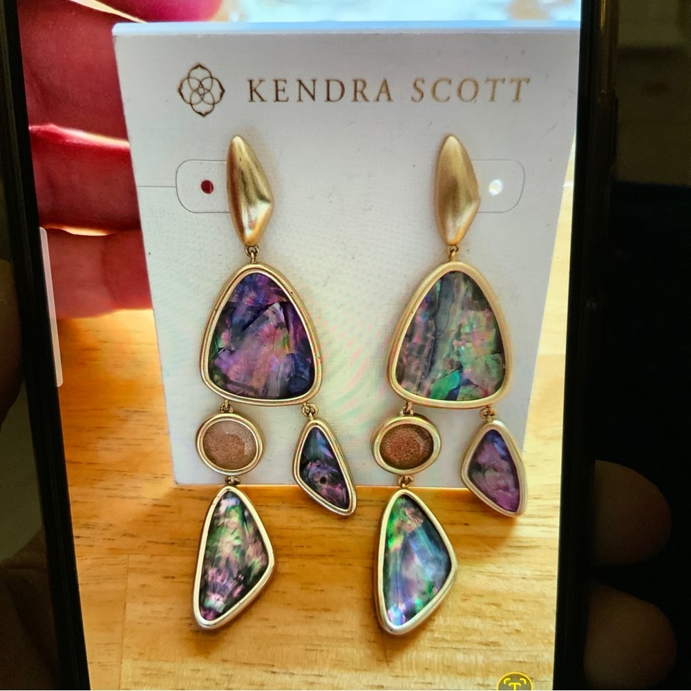 Kendra Scott long dangling earrings lilac abalone